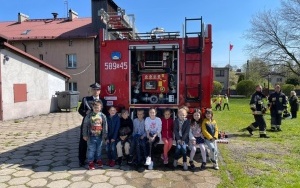 Wycieczka klasy Ib do OSP Leszczyny (1)