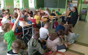 Uczniowie klas trzecich podczas spotkania z Panią adwokat 1