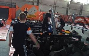 Wycieczka do parku trampolin (13)